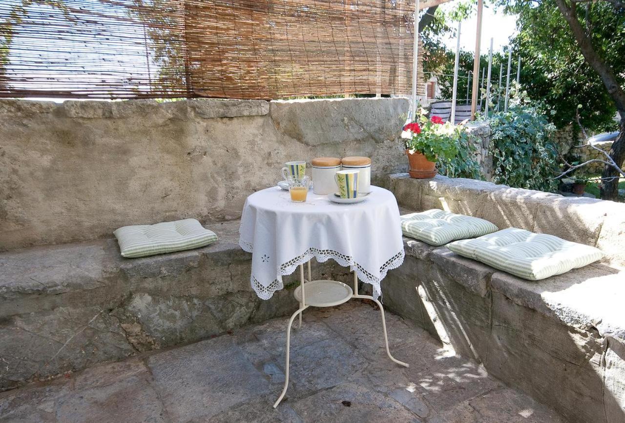 Maja Stone House Villa Kornić Екстериор снимка